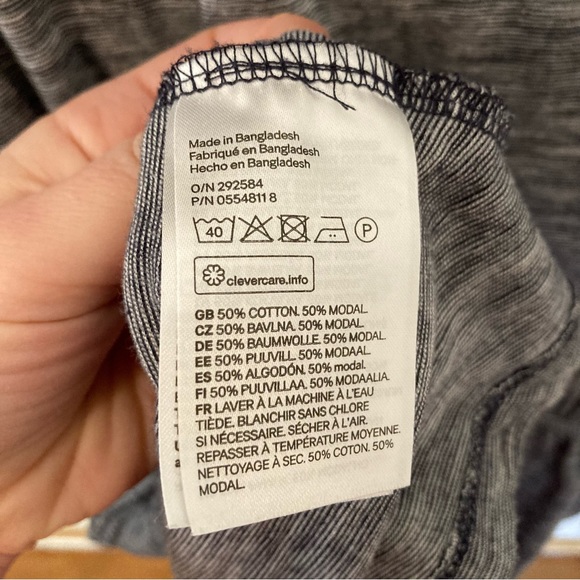 H&M Short Sleeve Dress EUC - Picture 5 of 5